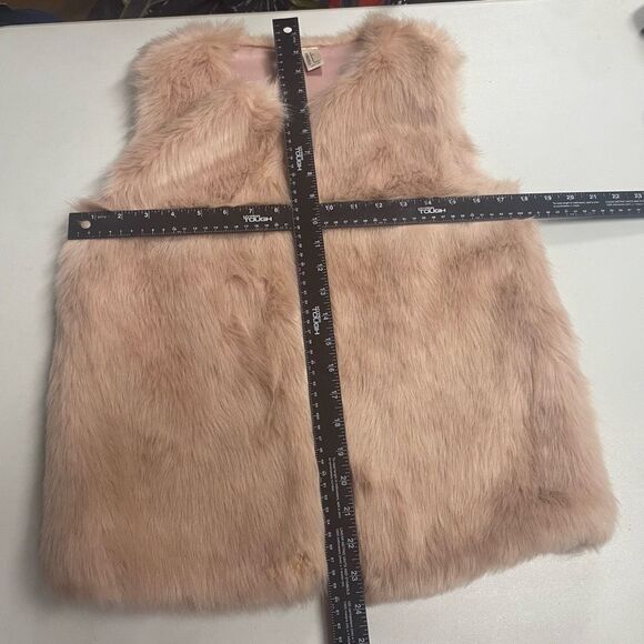 FOREVER 21 Exclusive Women’s Faux Fur Peach Vest Size Small SEE DESCRIPTION - Picture 4 of 6